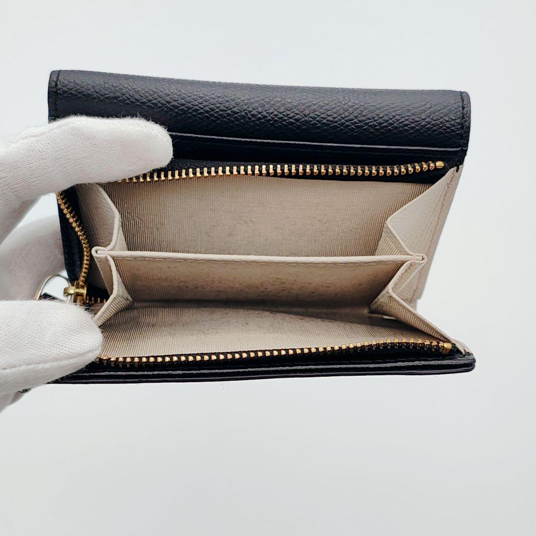 良品　アニエスベー　折り財布　ロゴ金具　TAW05-01 レザー　ブラック