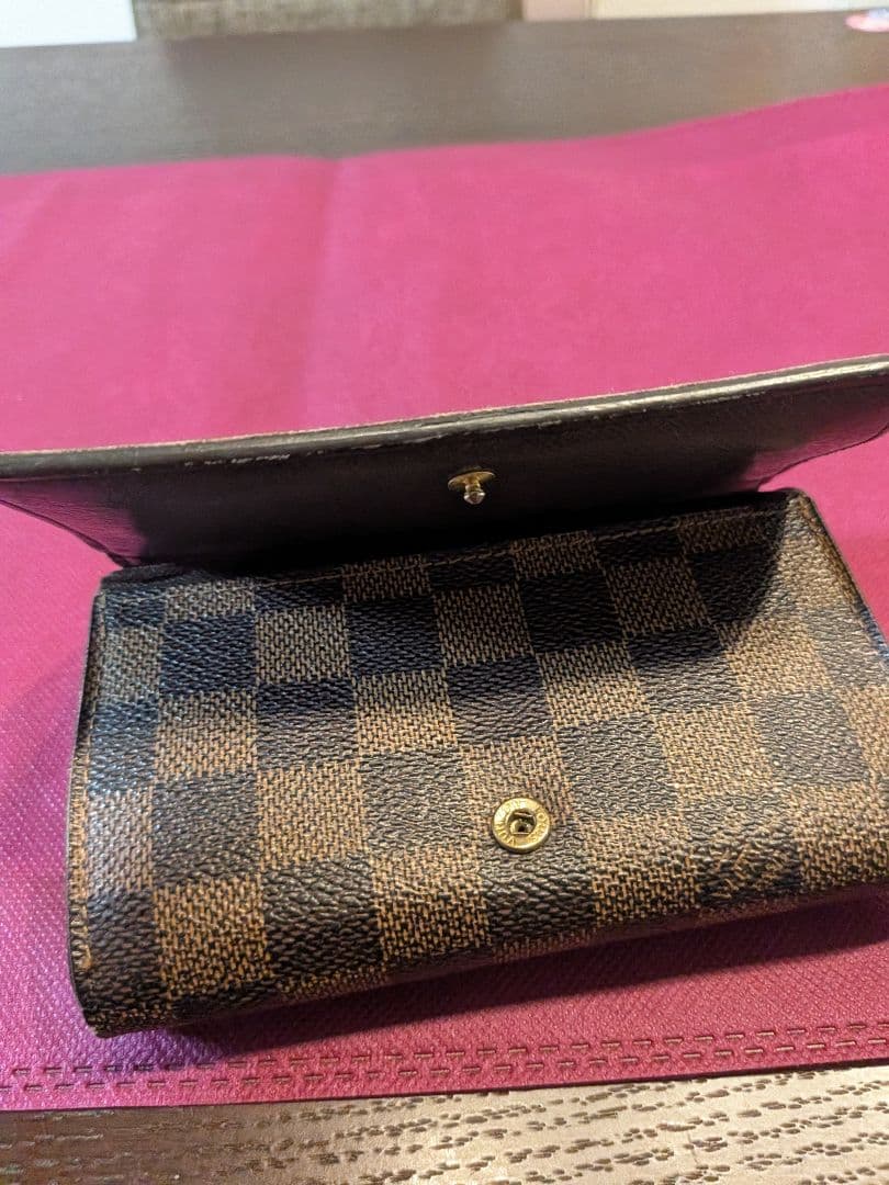 ルイ・ヴィトン (Damier)　2つ折り財布