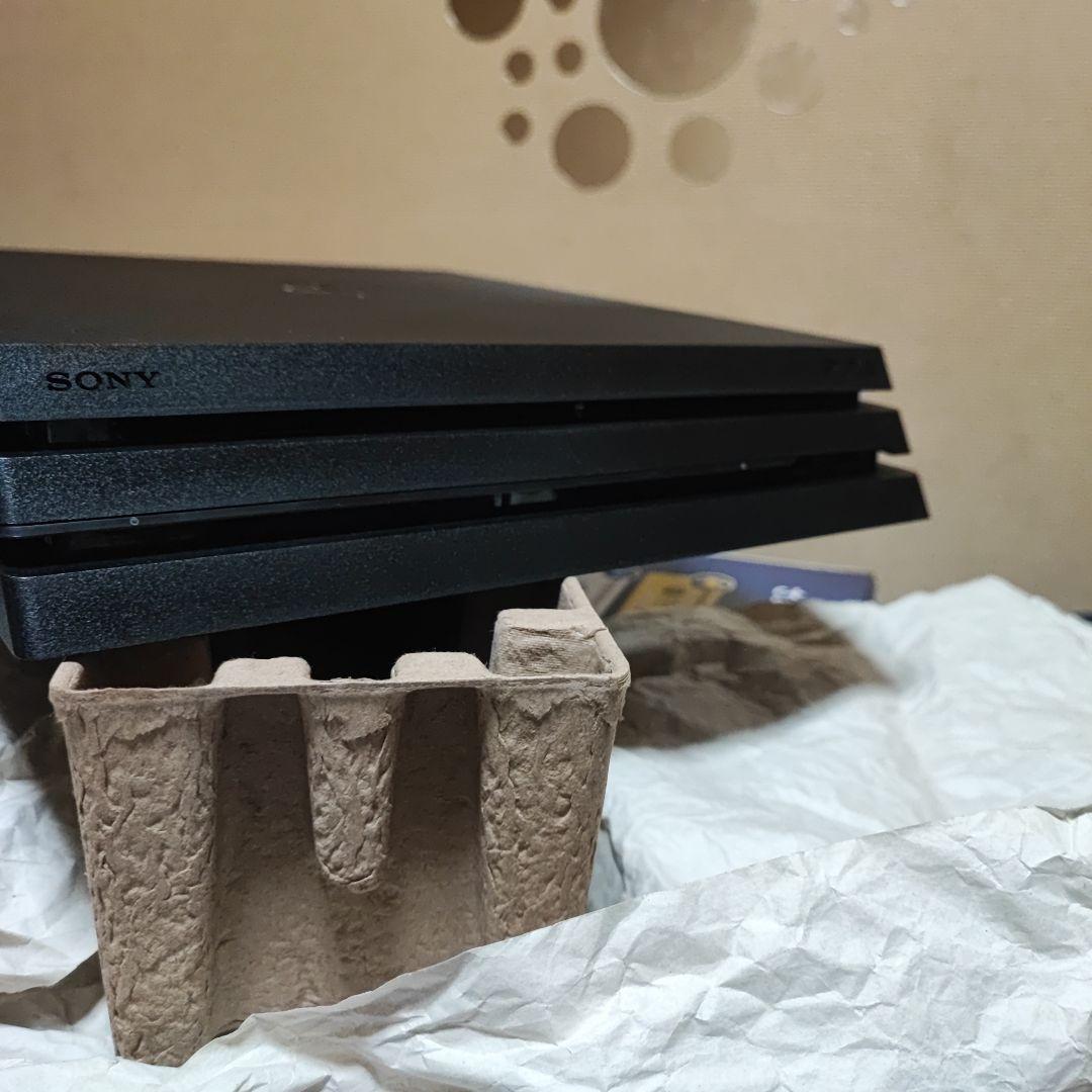 SONY プレイステーション4 Pro 黒 CUH-7200BB