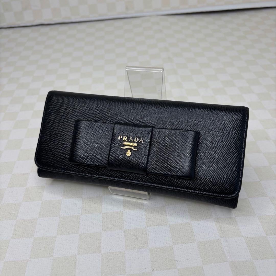 極美品　PRADA プラダ　長財布　二つ折り　M59