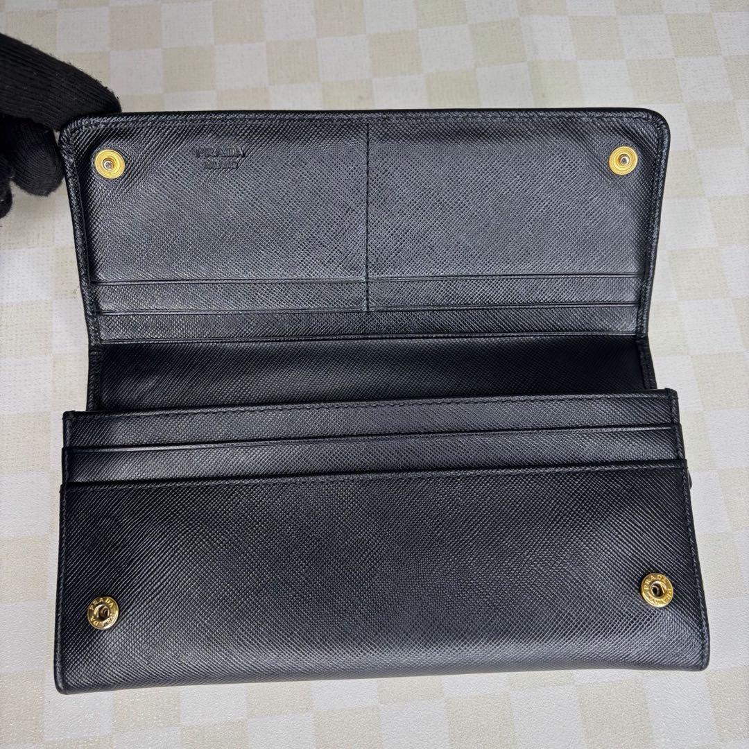極美品　PRADA プラダ　長財布　二つ折り　M59