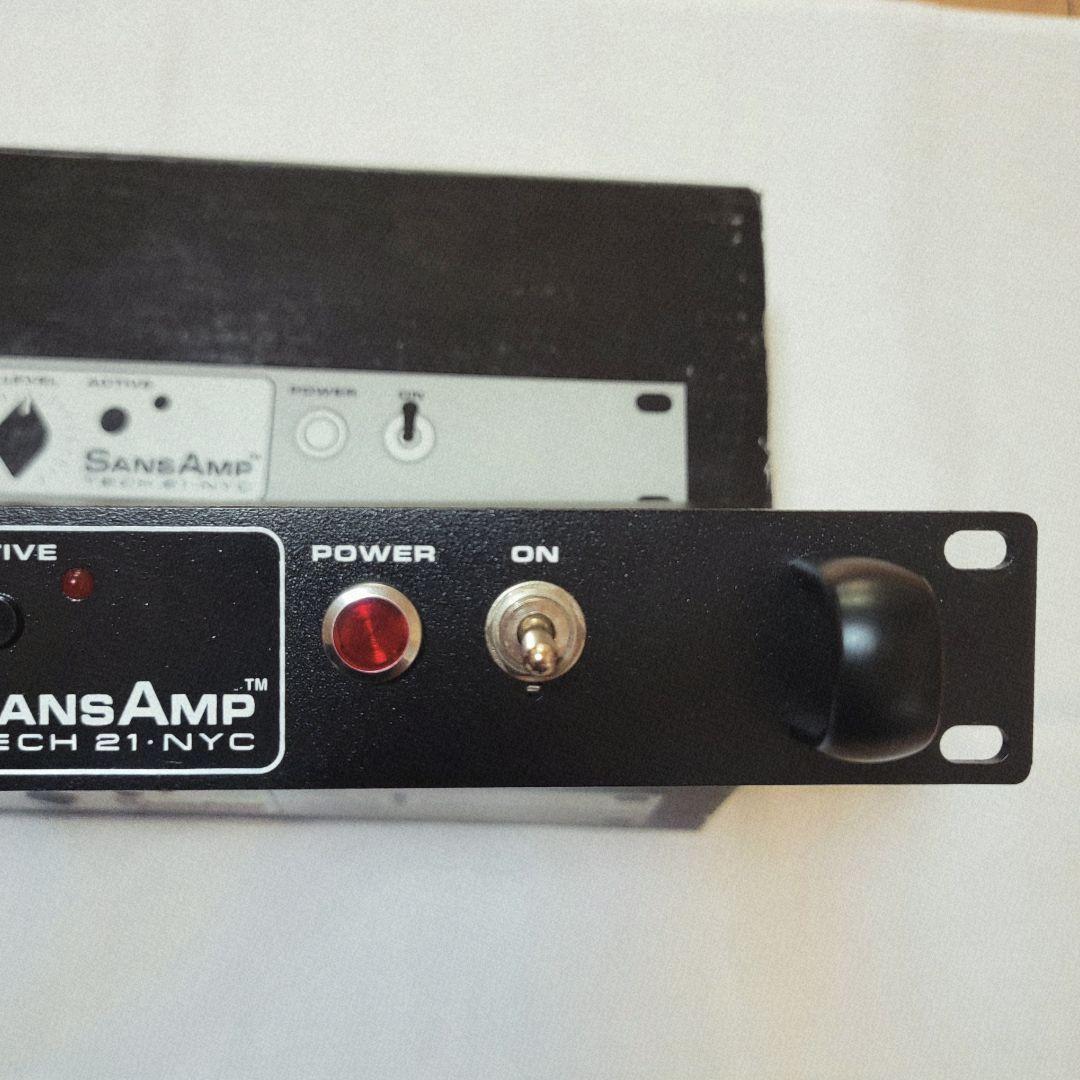 Tech21 SansAmp RBI ベースプリアンプ