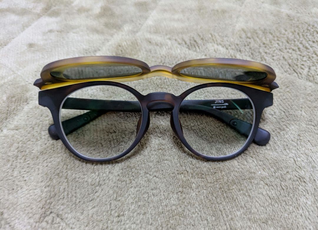 JINS× Peak JINS Switch