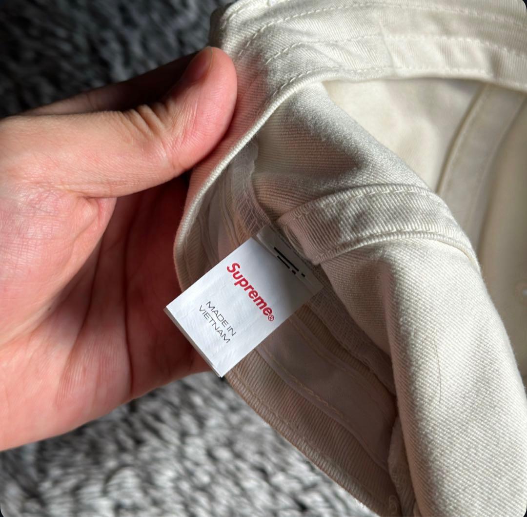 帽子 supreme 25AW Distressed Script Cap