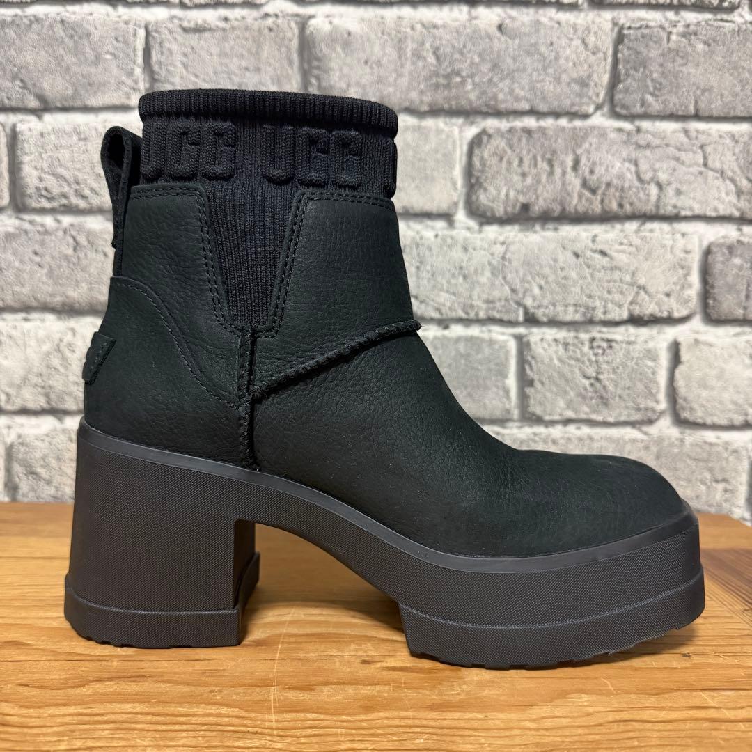 【美品】UGG Moxy Chelsea 24cm アグ モクシー チェルシー