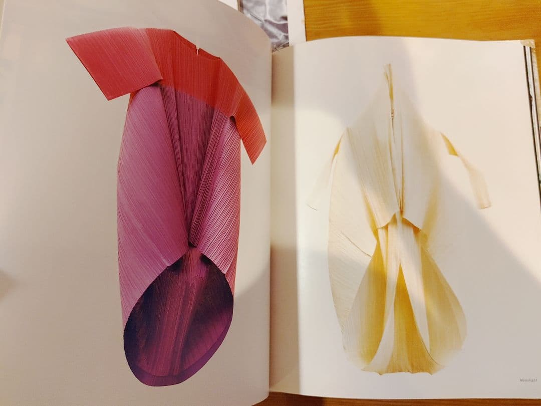 ISSEY MIYAKE MAKING THINGS + 資料 イッセイ ミヤケ