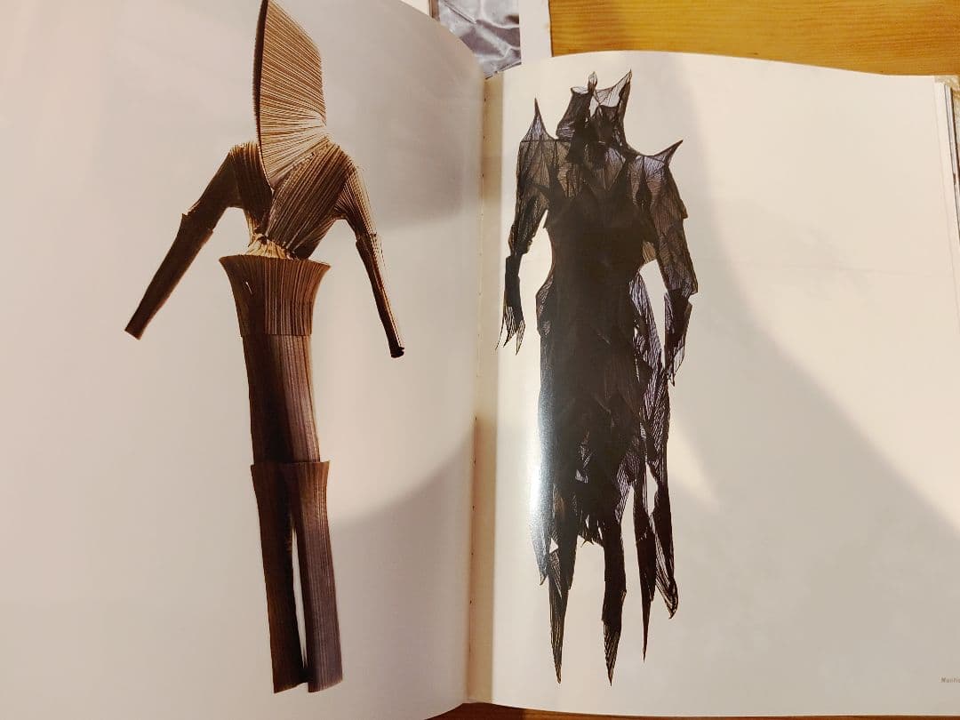 ISSEY MIYAKE MAKING THINGS + 資料 イッセイ ミヤケ