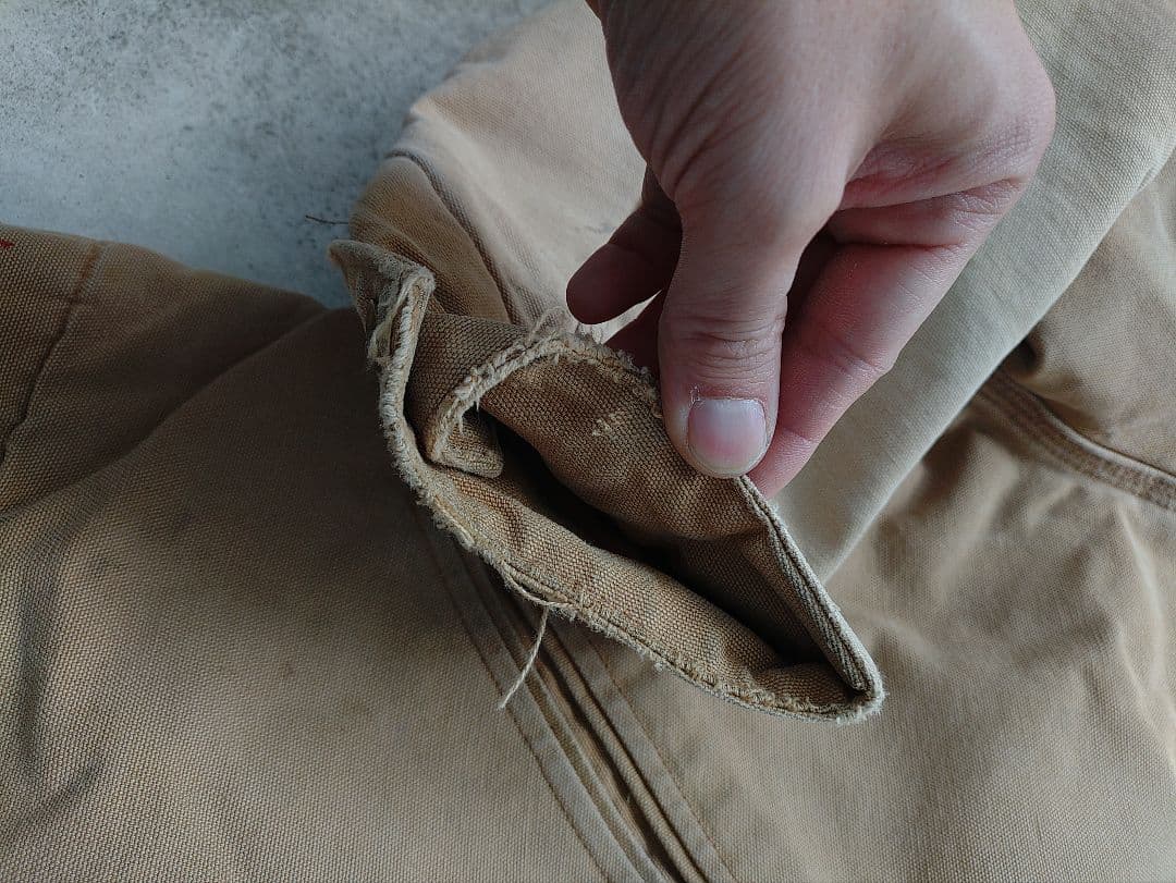 carhartt デトロイトジャケット　星タグ　6BLJ 48　フェード