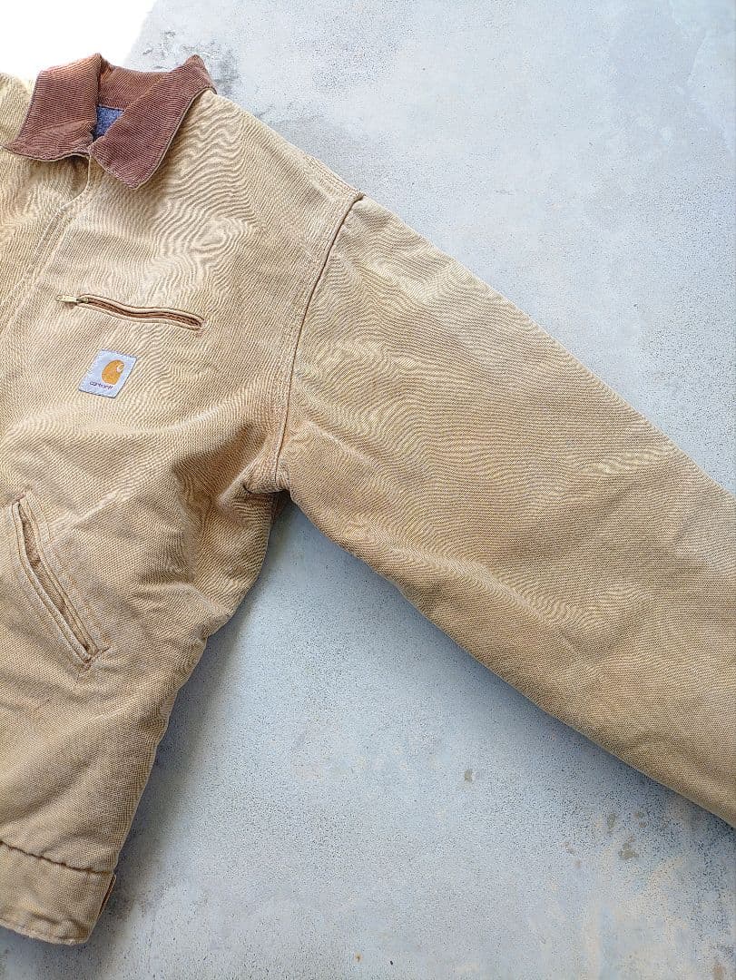 carhartt デトロイトジャケット　星タグ　6BLJ 48　フェード