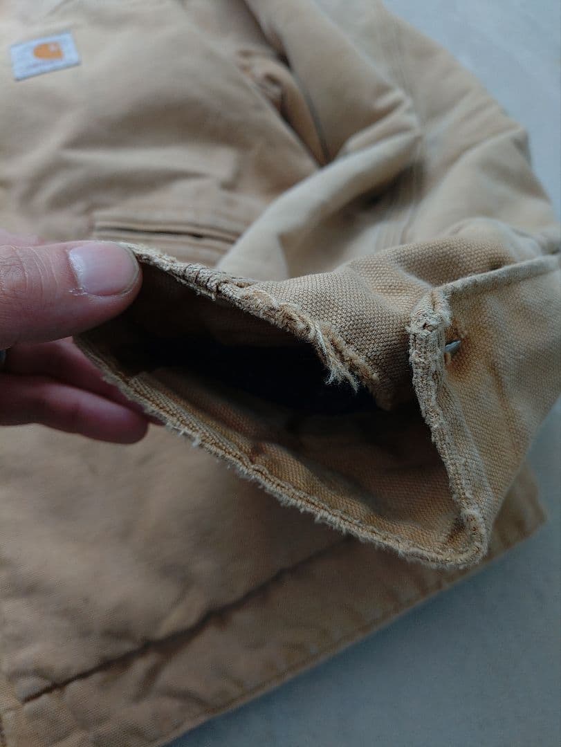 carhartt デトロイトジャケット　星タグ　6BLJ 48　フェード