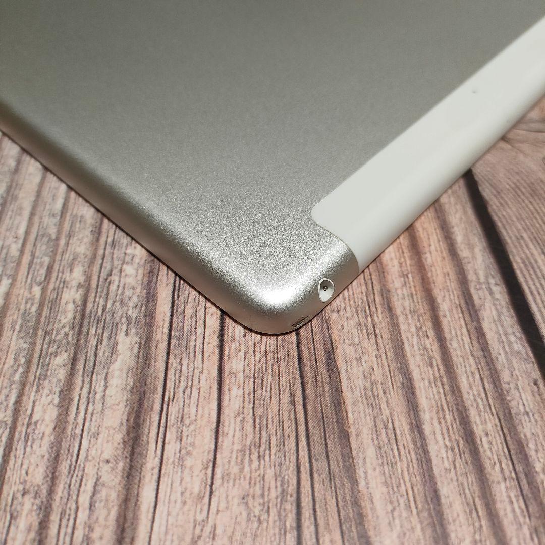 iPad 第6世代 32GB SIMフリー バッテリー96%