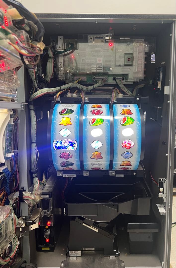 【送料込み】ウィッチマスター 実機 メダル機 山佐 5号機 パチスロ