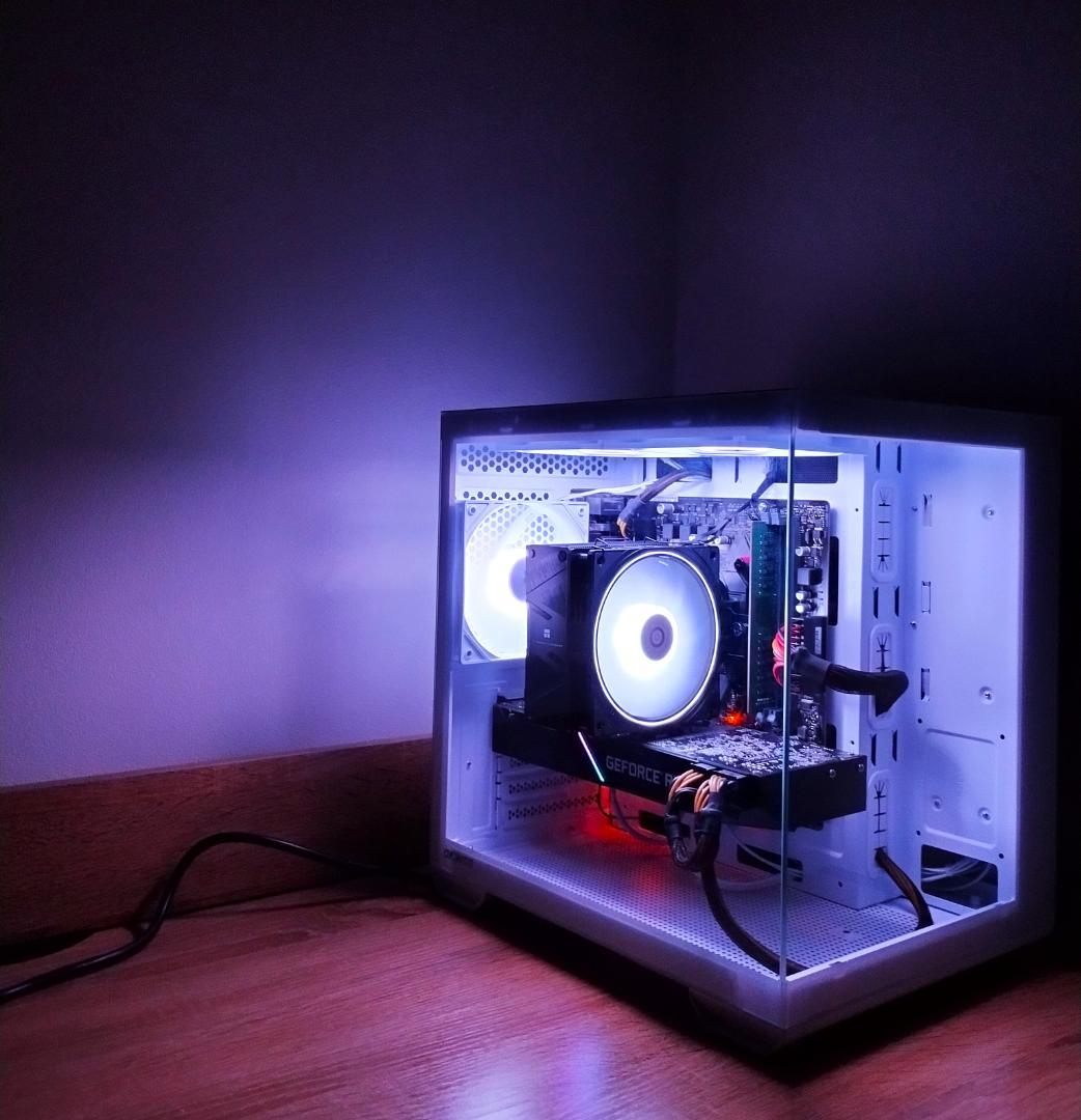 ゲーミングPC/Ryzen7 3800X/RTX2070/メモリ16GB