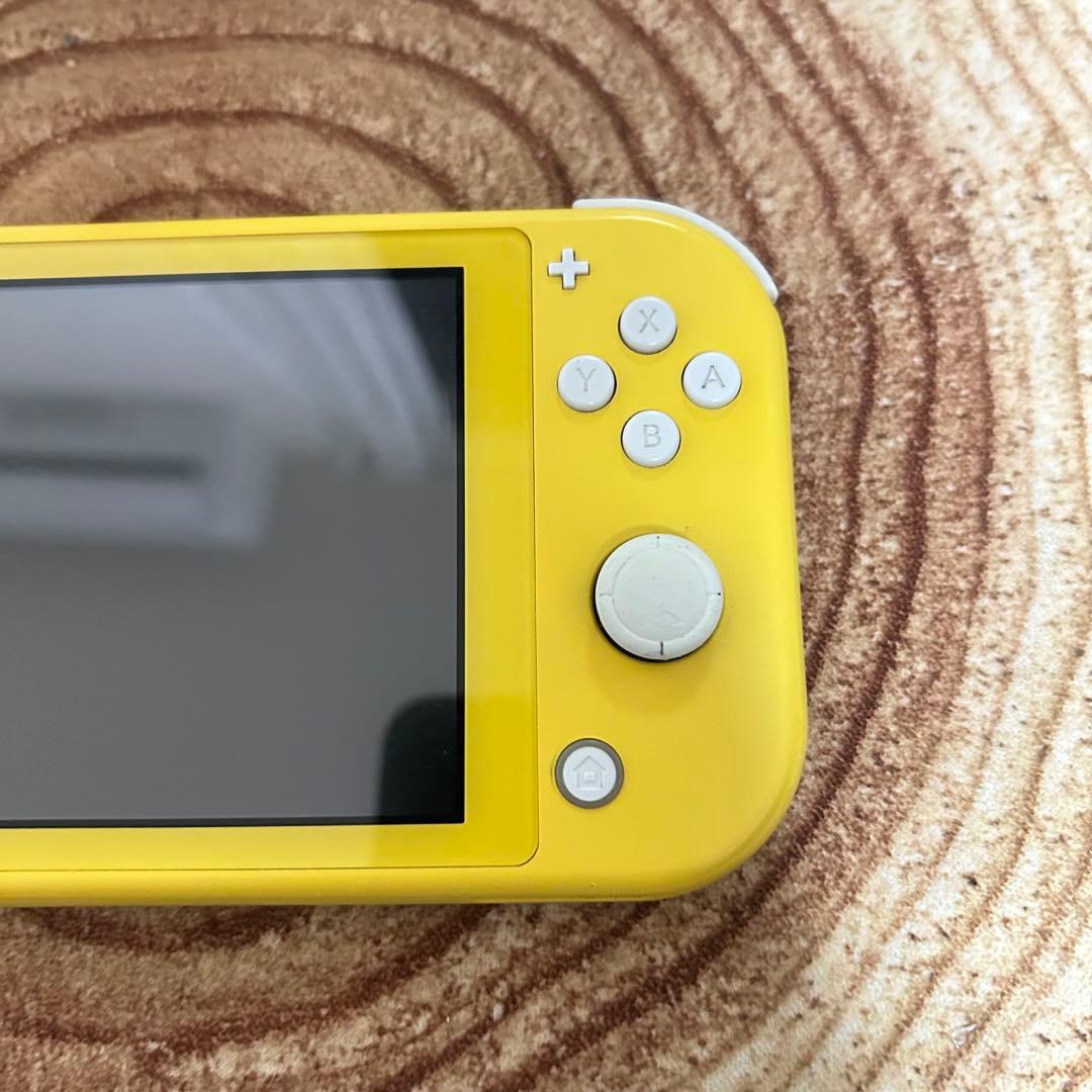 Nintendo Switch Lite 青・黄色 本体 充電器付き　2個セット