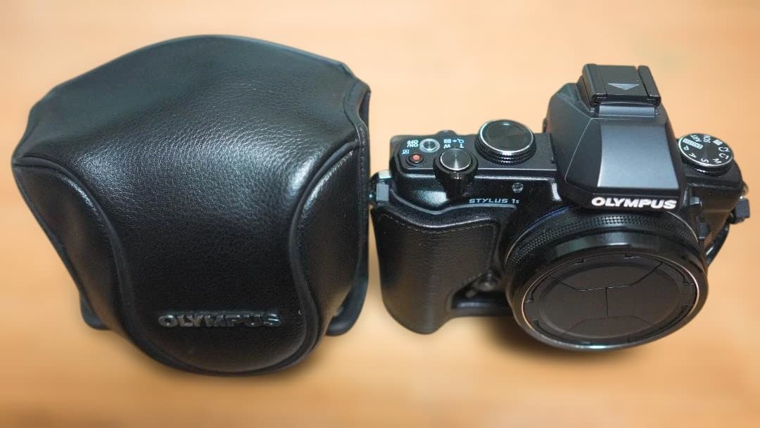 再値下げ OLYMPUS STYLUS 1s 本体と付属品