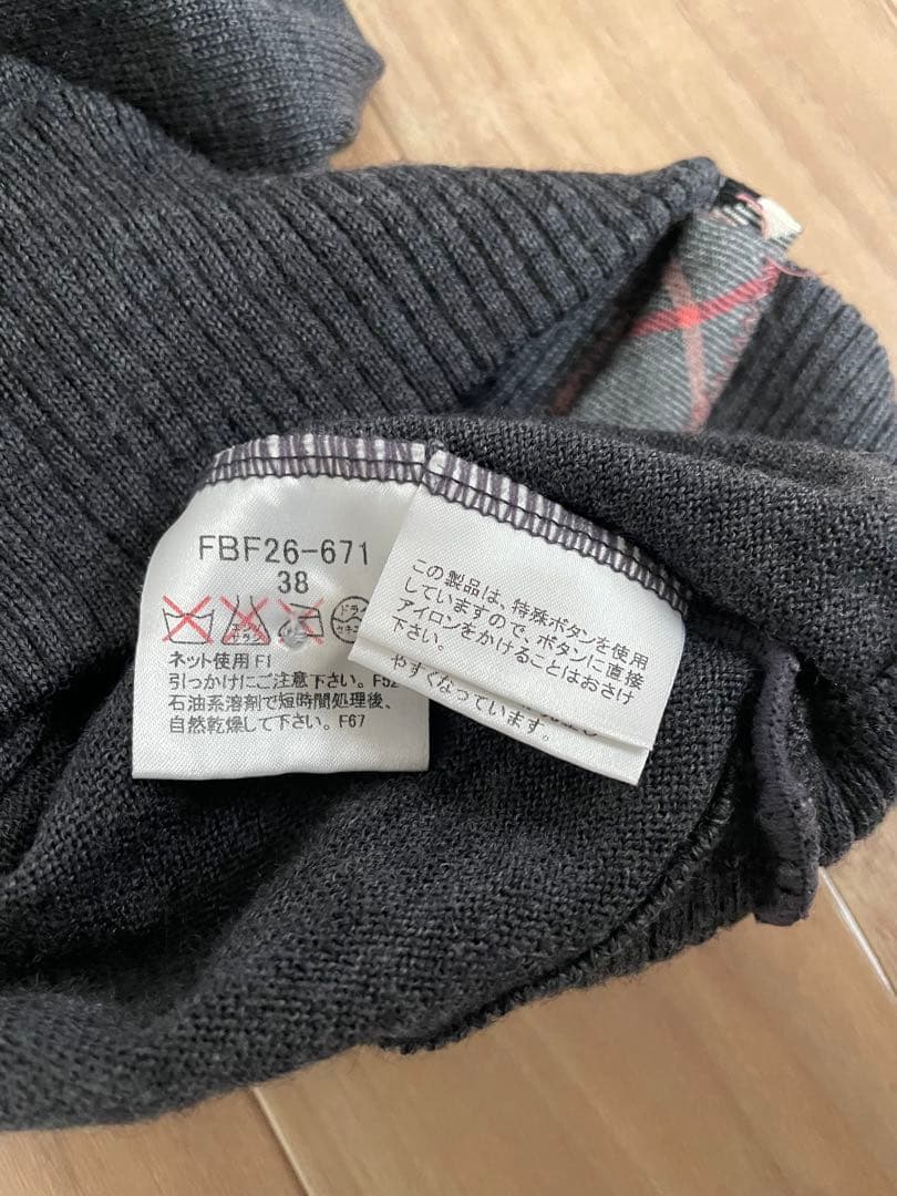 美品‪✨ バーバリーブルーレーベル ノバチェック カーディガン ホースロゴ刺繍