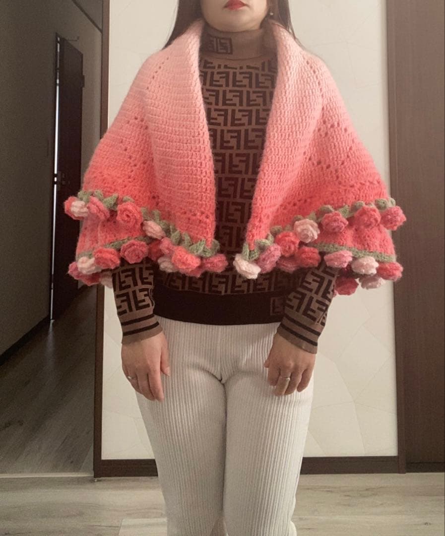 バラの花束ブランケット直径113cm，63本の大きな花ストール