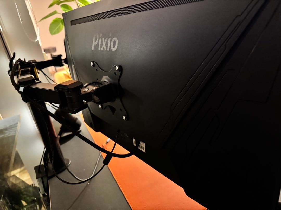pixio 165hz ゲーミングモニター 2枚セット　アーム付き