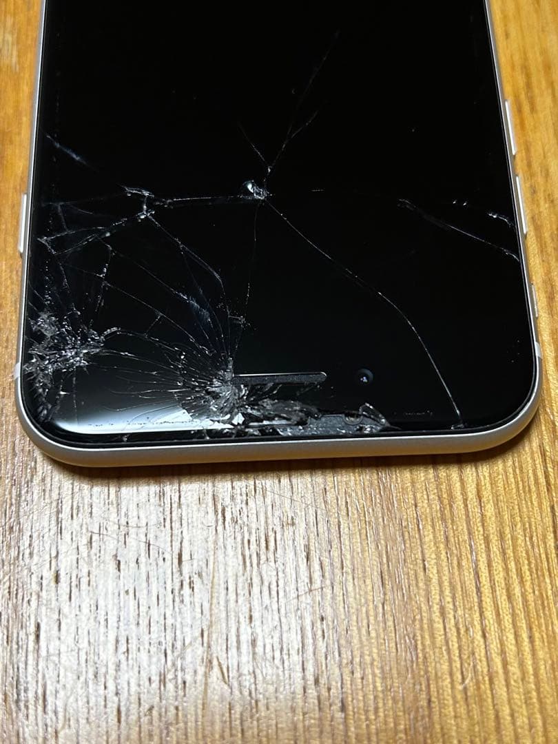 【ジャンク】iPhone SE 2 64GB ホワイト