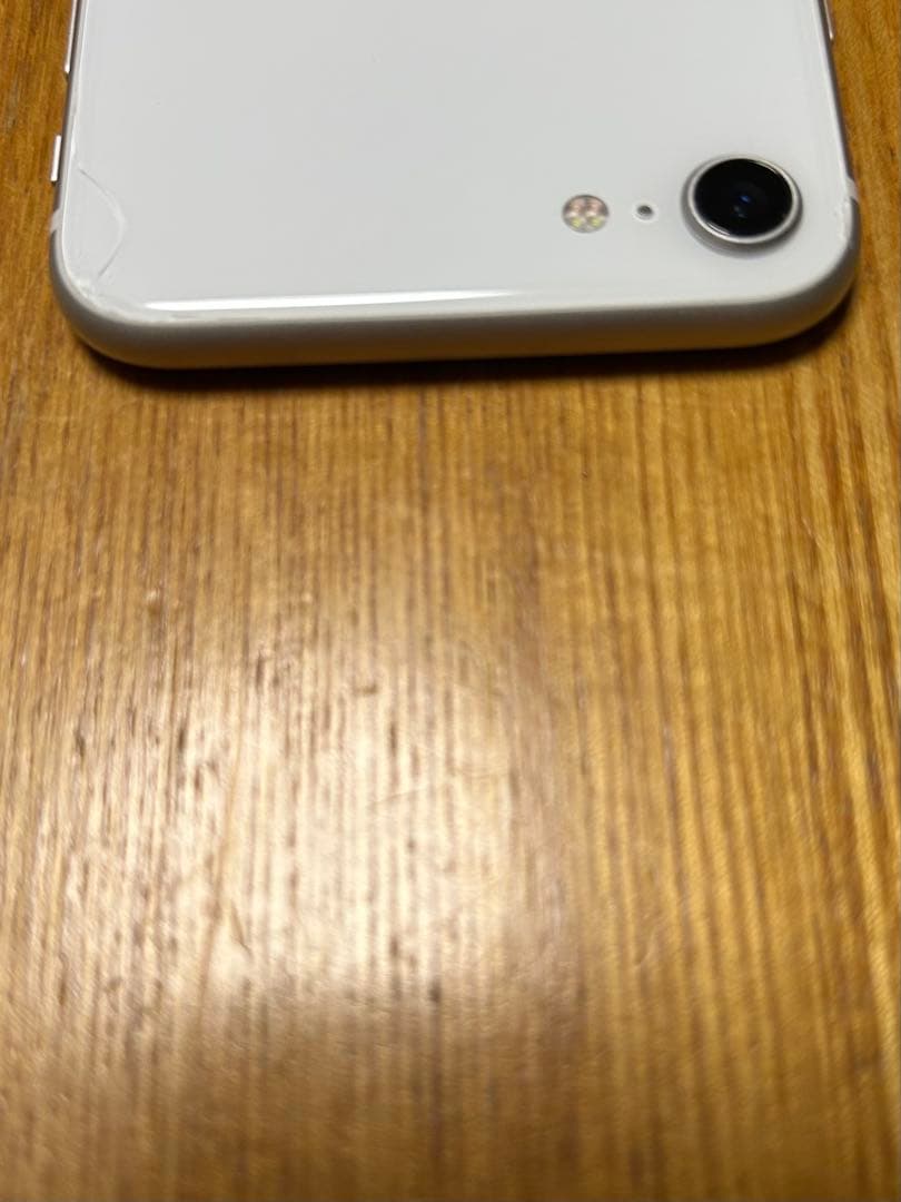 【ジャンク】iPhone SE 2 64GB ホワイト