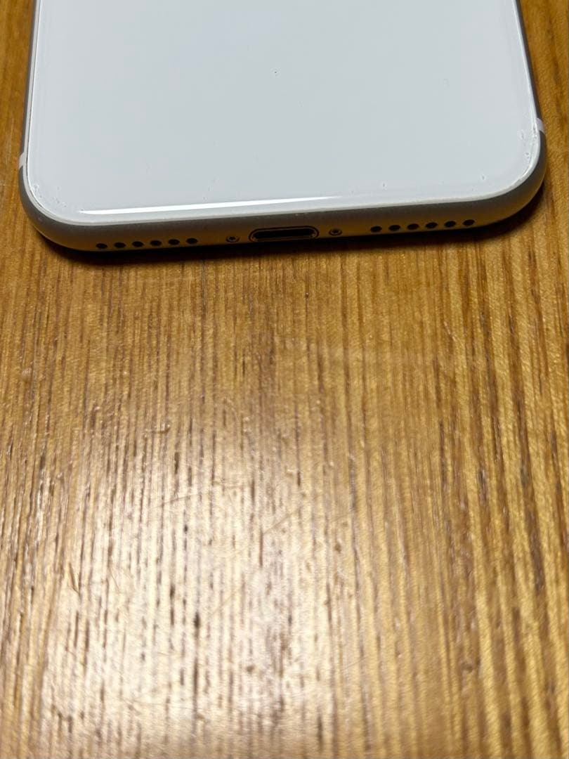 【ジャンク】iPhone SE 2 64GB ホワイト