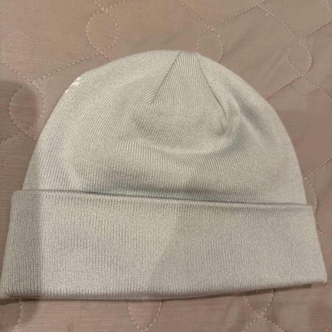 ARC'TERYX ニット帽 グレー ロゴ入り