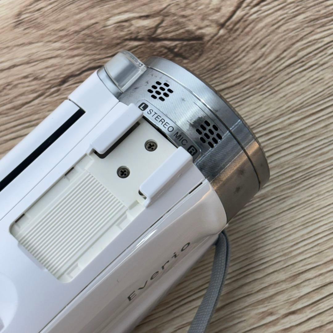 □ JVC GZ-E765 フルHDビデオカメラ 2015年 バッテリー2個