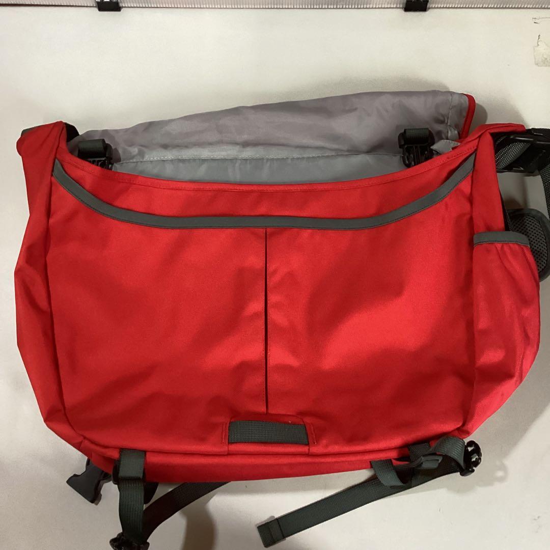 パタゴニア patagonia ハーフマス メッセンジャーバッグ 赤