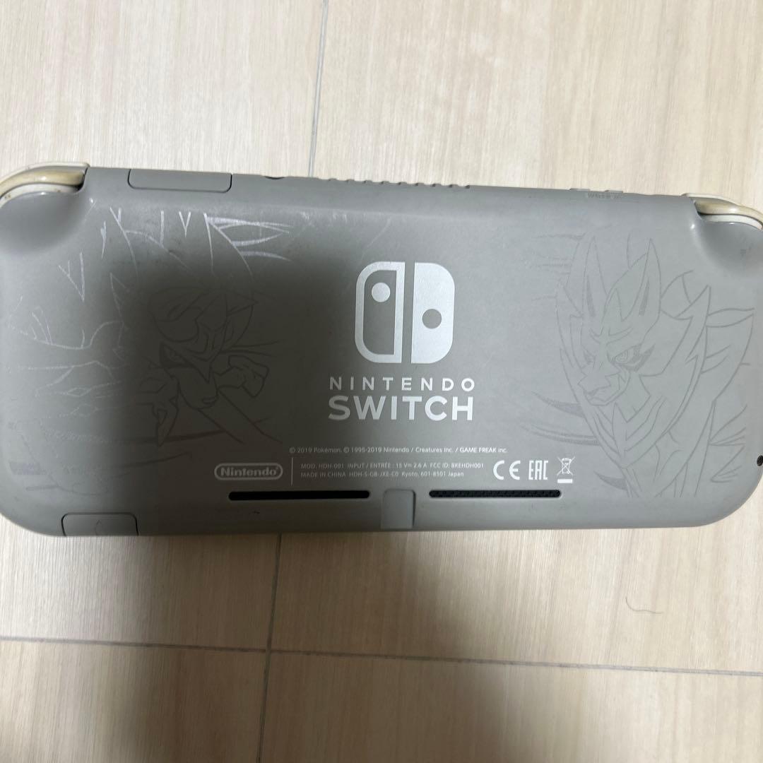 Nintendo Switch Lite 特別デザイン