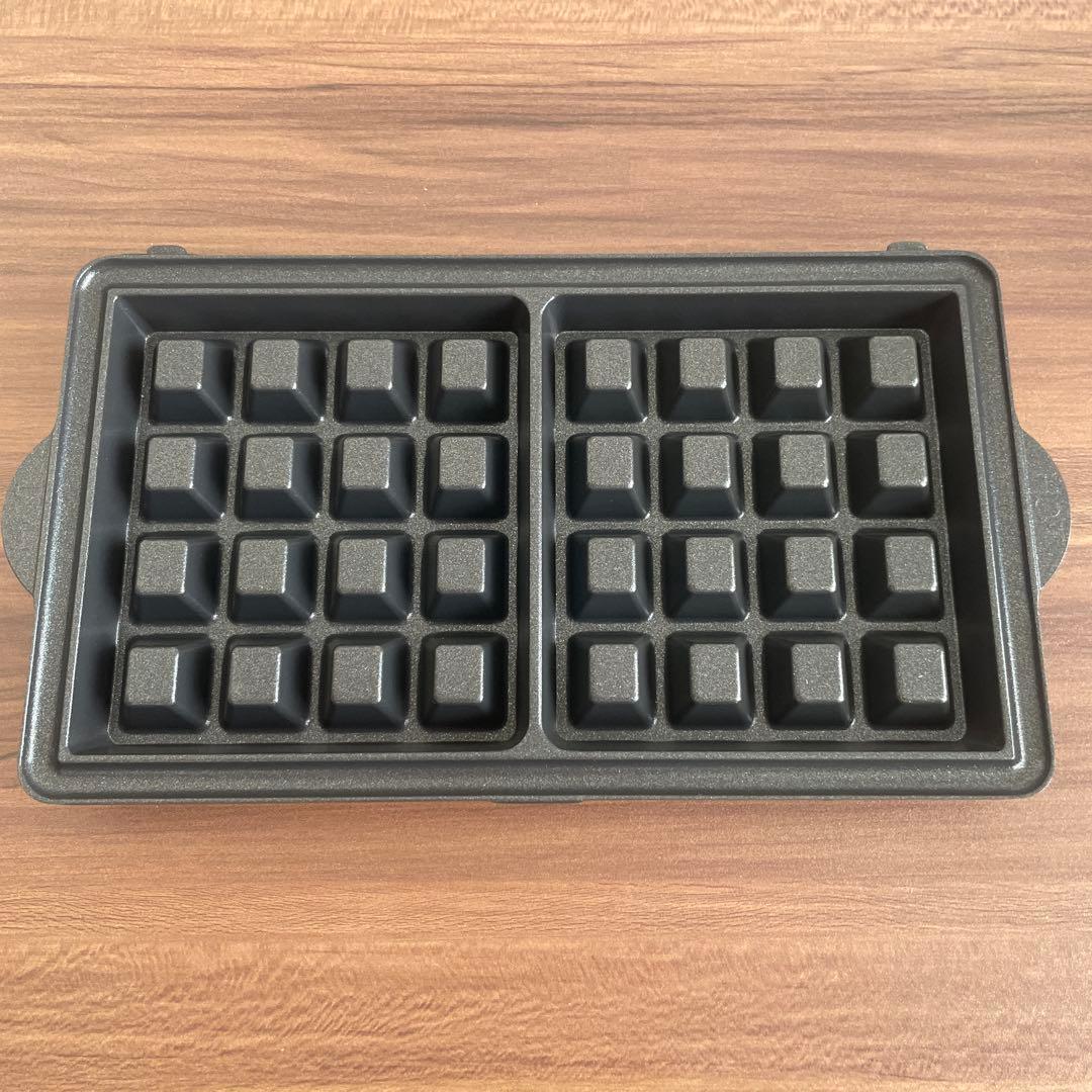 【別売プレート付き】Visantonic ホットサンド・ワッフルメーカー レッド
