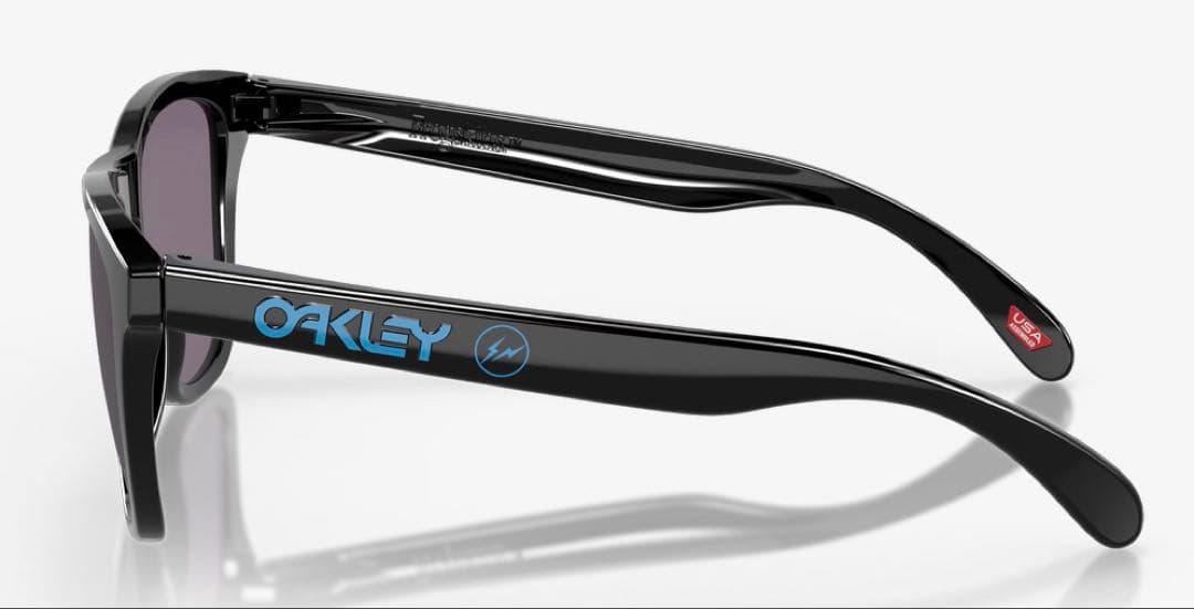 出品は今週まで/新品未使用/FRAGMENT Oakley Frogskins