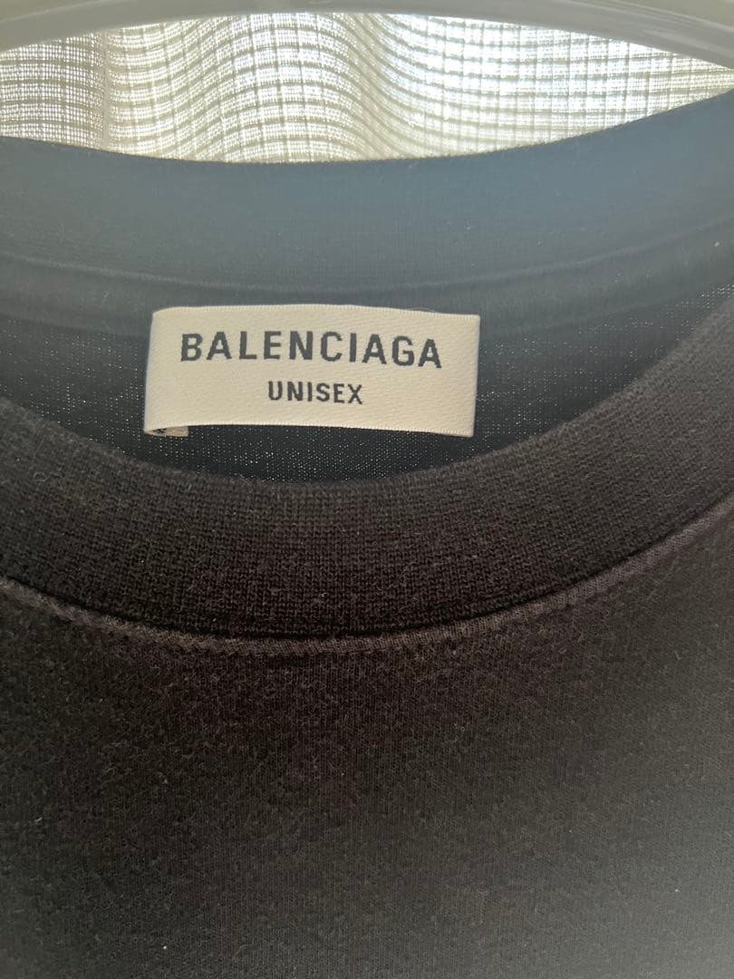 ハ*ィ様 コムドットやまと着用　BALENCIAGA Tシャツ