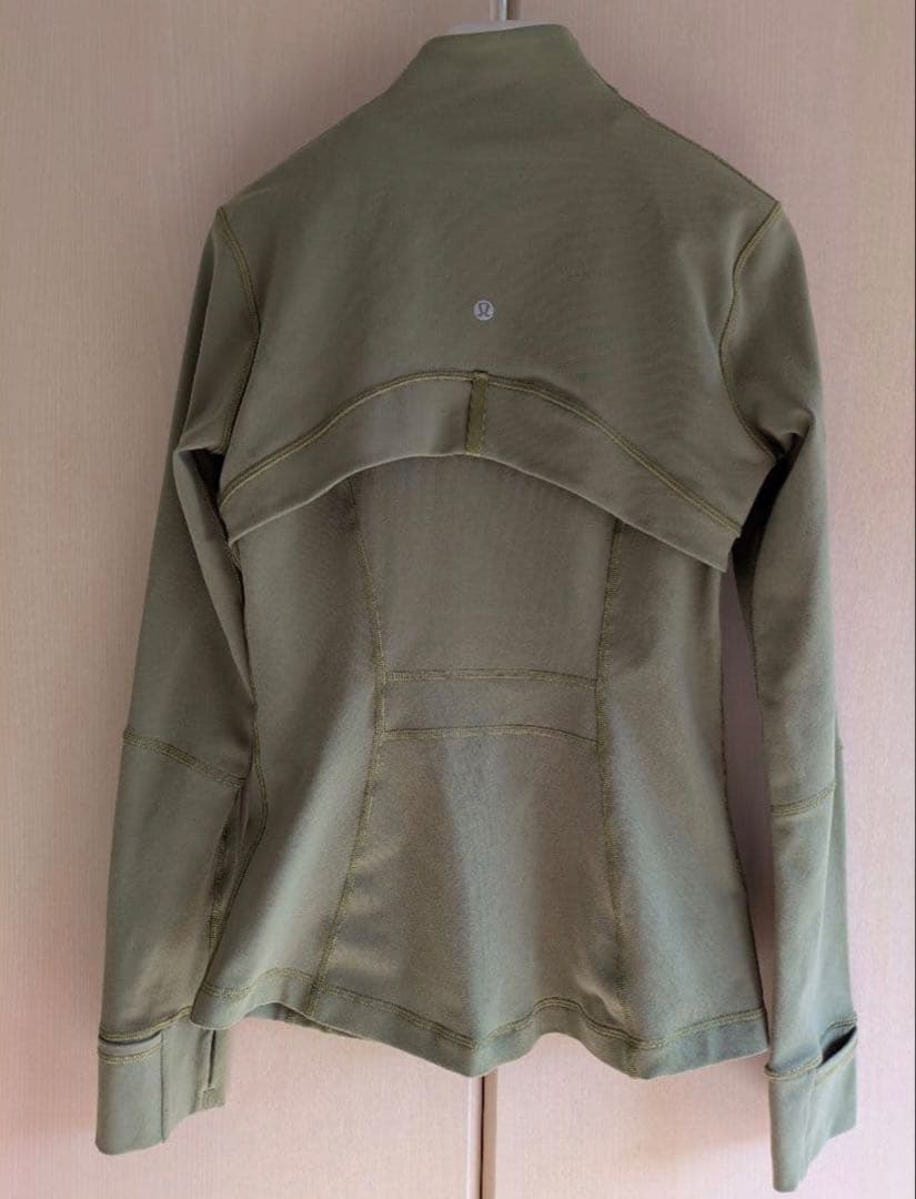 lululemon difineジャケット サイズ6