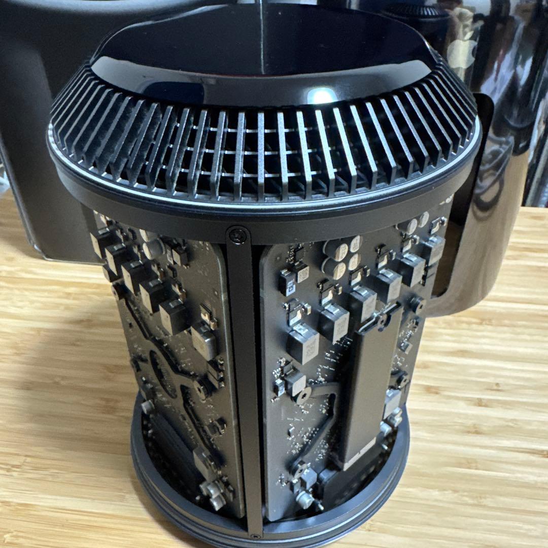 Apple Mac Pro Late 2013 良品 D700