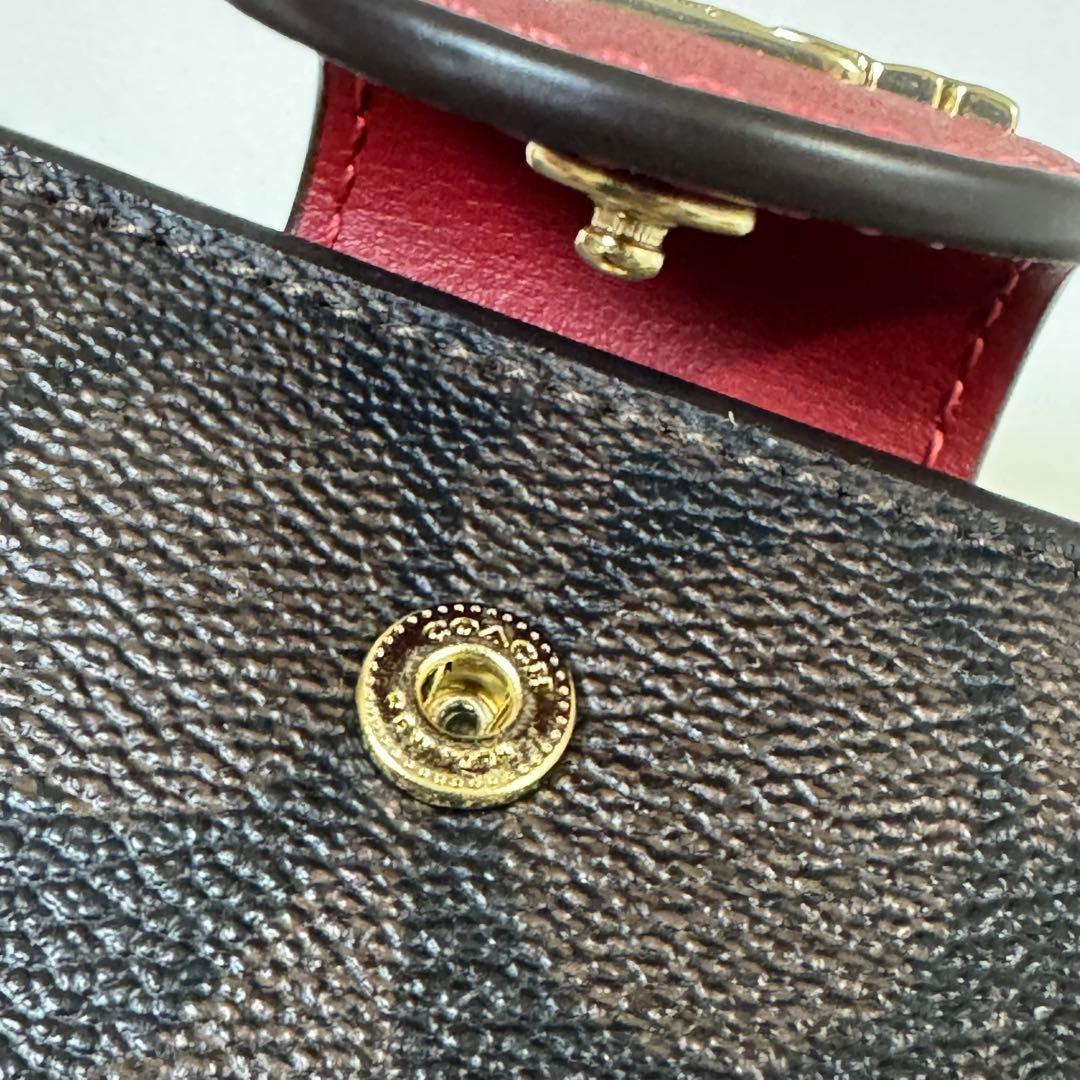【美品】コーチ 二つ折り財布 シグネチャー ブラウン レッド