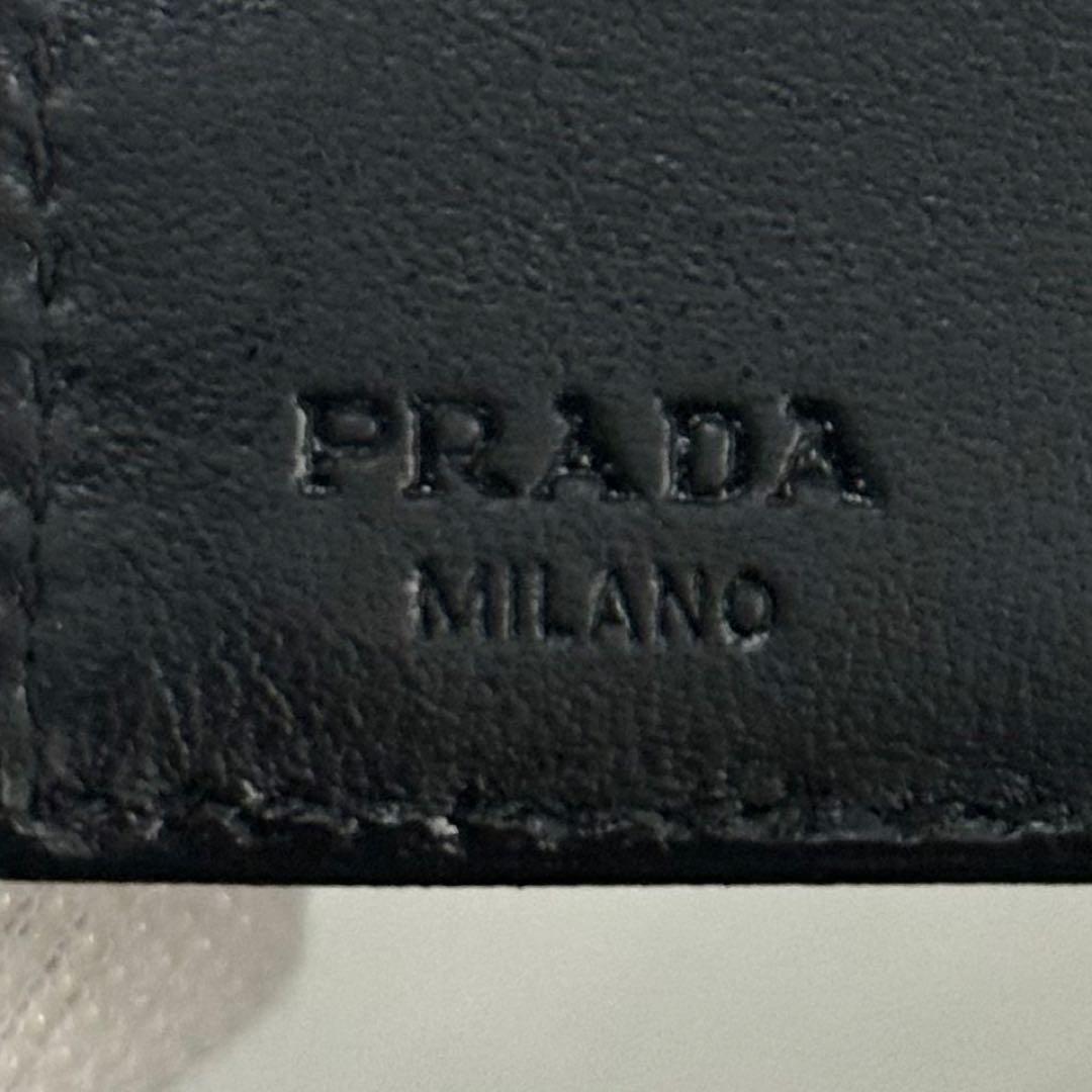 PRADA プラダ　折り財布　ナイロン　三角ロゴ　ブラック