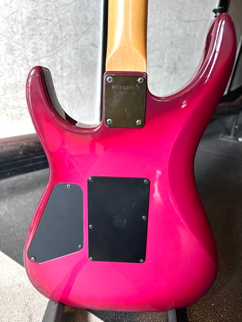 FERNANDES FR-55 フェルナンデス エレキギター ピンク