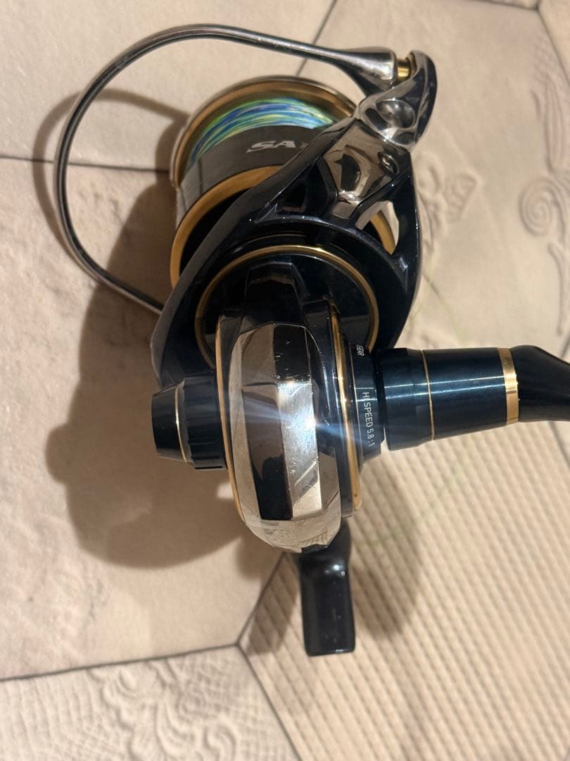 20ソルティガ10000-H PE4号付き美品
