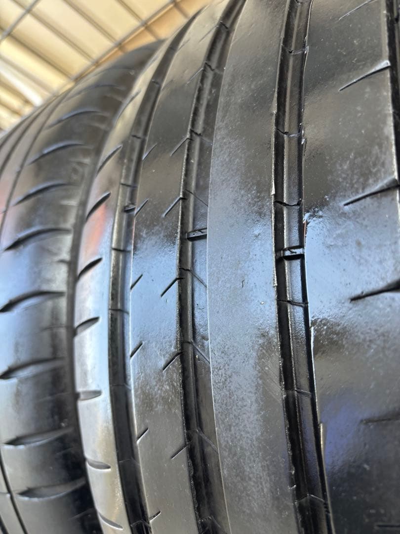 245/40R18 パイロットスポーツS4 送料無料