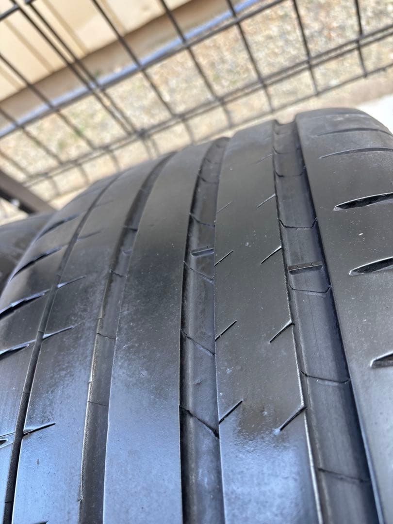 245/40R18 パイロットスポーツS4 送料無料