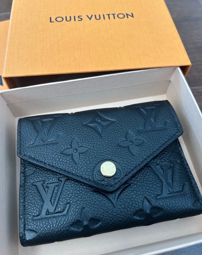 G*A様 Louis Vuitton ポルトフォイユ・ヴィクトリーヌ