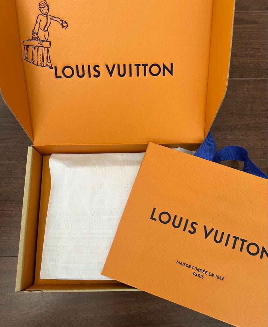 G*A様 Louis Vuitton ポルトフォイユ・ヴィクトリーヌ