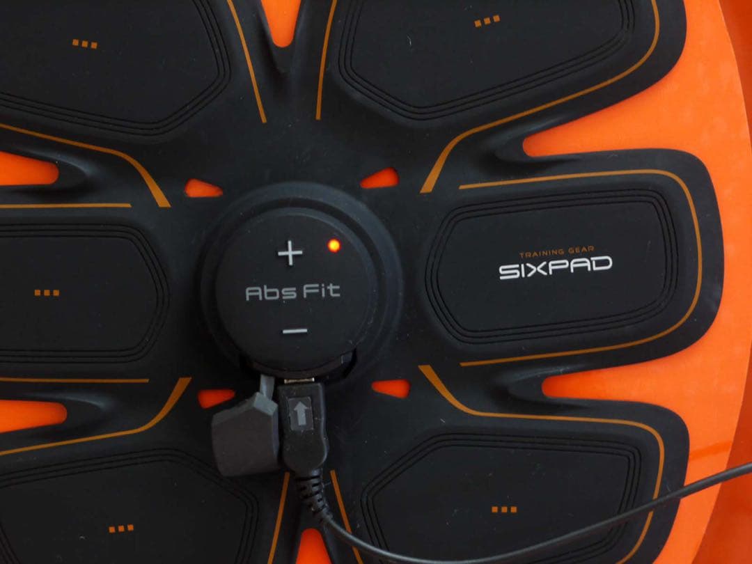 SIXPAD Abs Fit2 （アブスフィット2 ）充電式　EMSトレーニング