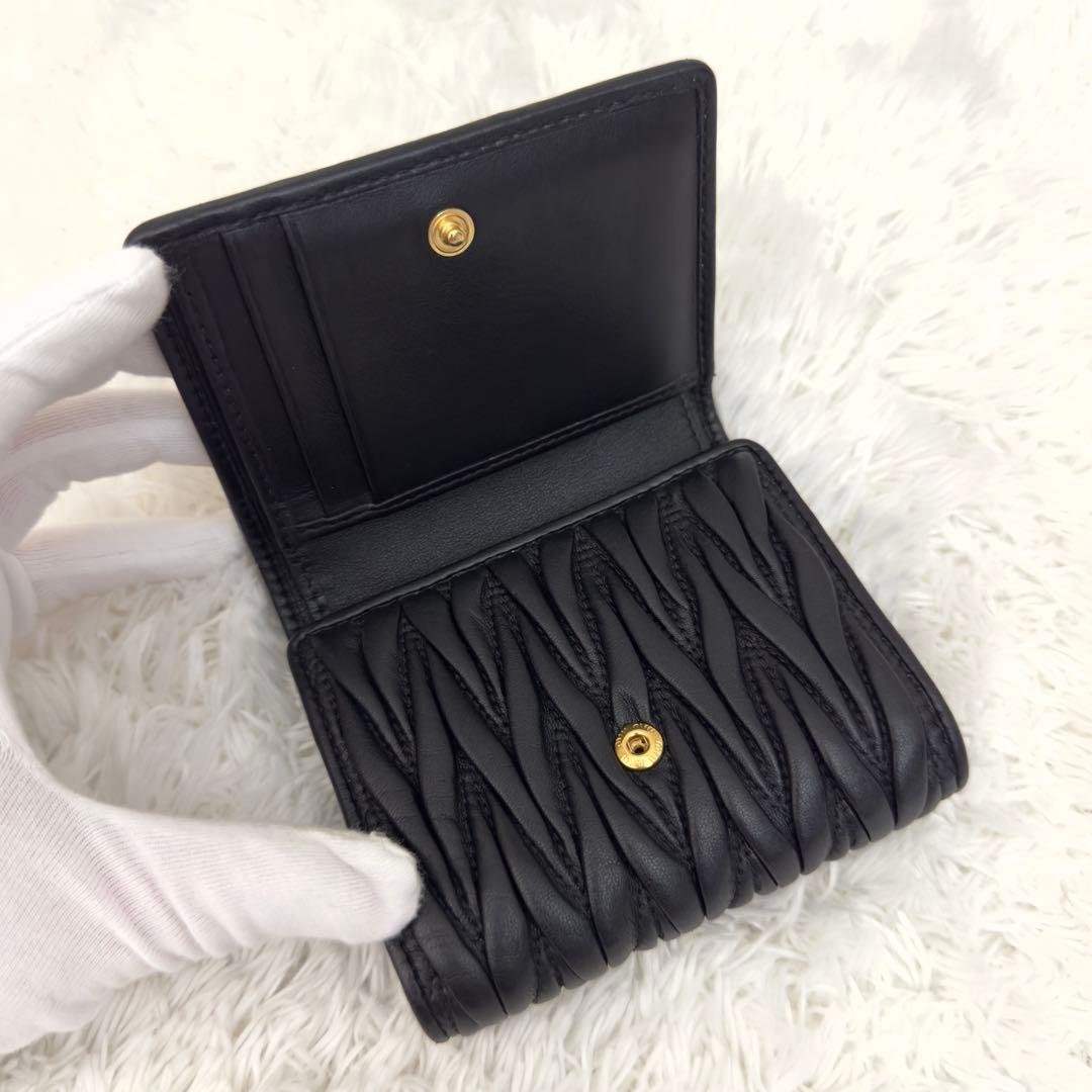 美品⭐️RFID内蔵 MIUMIU ミュウミュウ マテラッセ 財布 現行