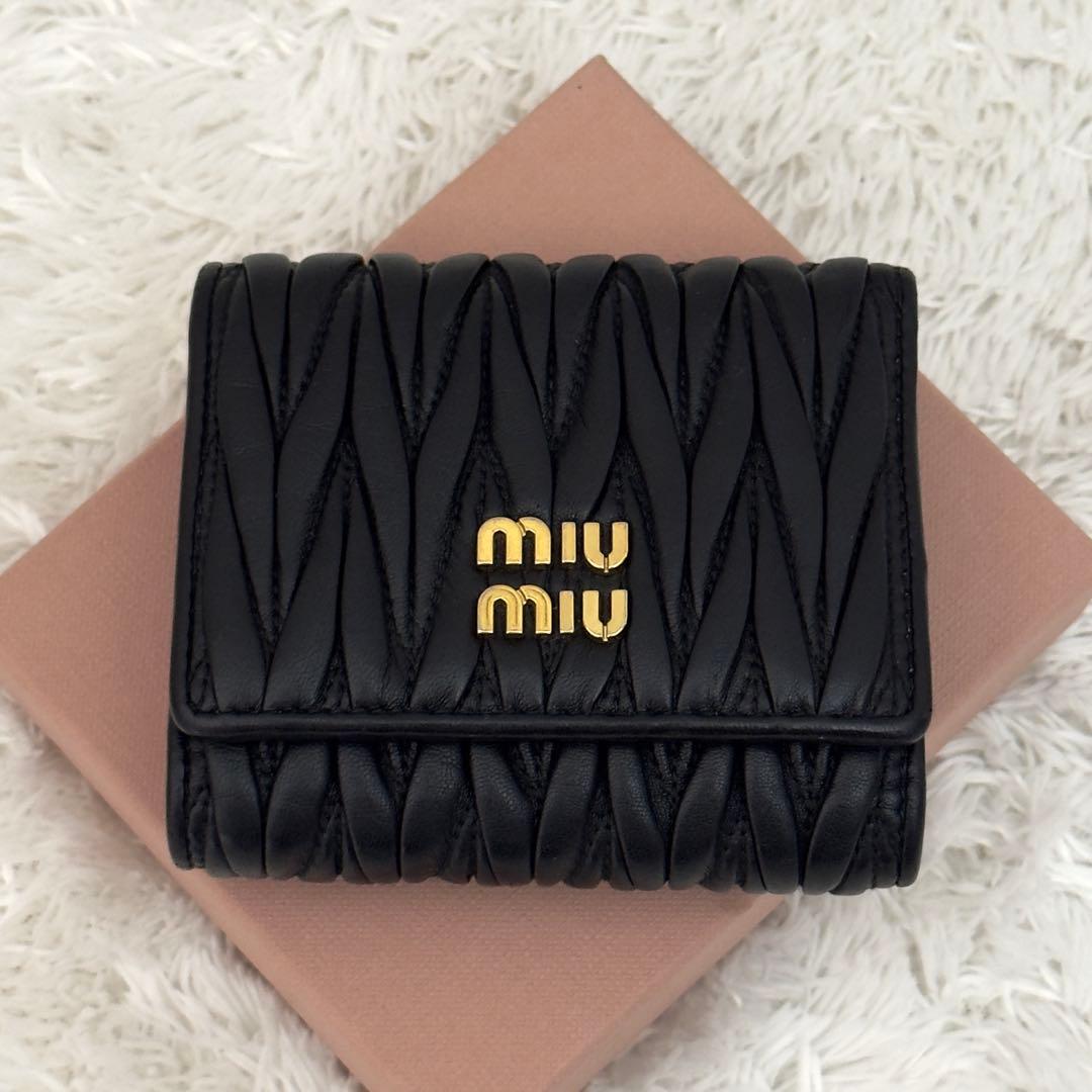 美品⭐️RFID内蔵 MIUMIU ミュウミュウ マテラッセ 財布 現行