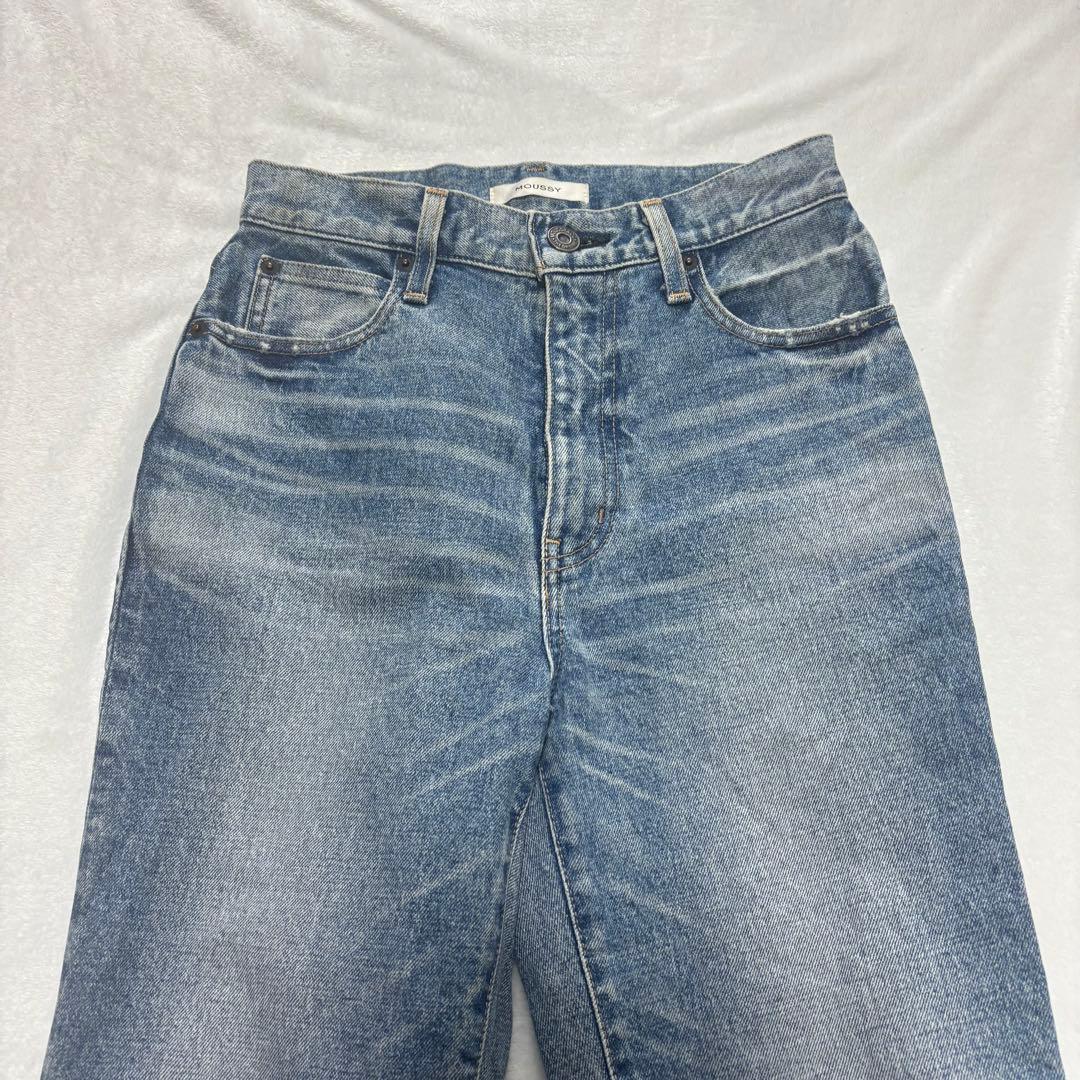 【美品】 moussy mvs フレアデニム 26 マウジー ブーツカット