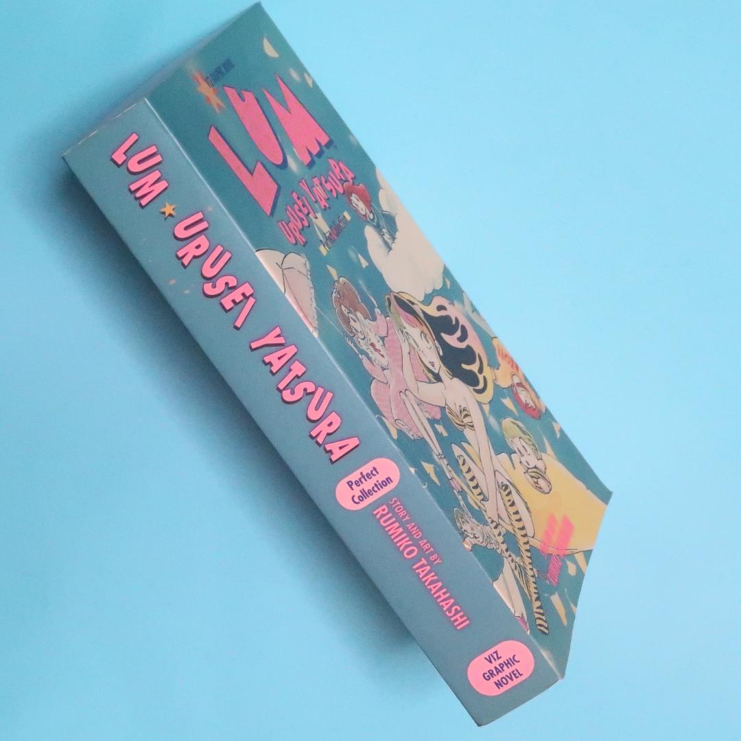 セール！ 希少コミック　洋書（英語版）『うる星やつら 完全版』　高橋 留美子