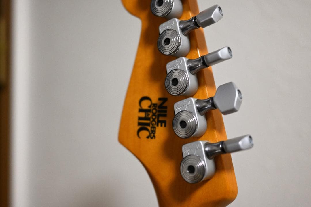 ギター Nile Rodgers Hitmaker Stratocaster