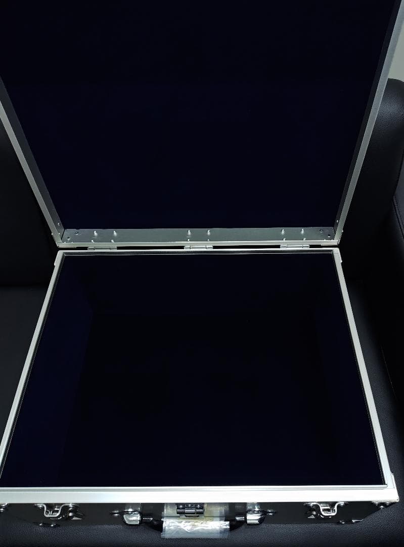 マ*ー様 向田工業所　アルミ　G型　トランク　スーツケース　未使用品
