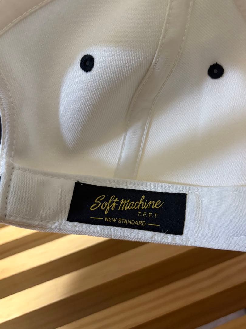 SOFT MACHINE E CAP 新品同様 ベースボールキャップ
